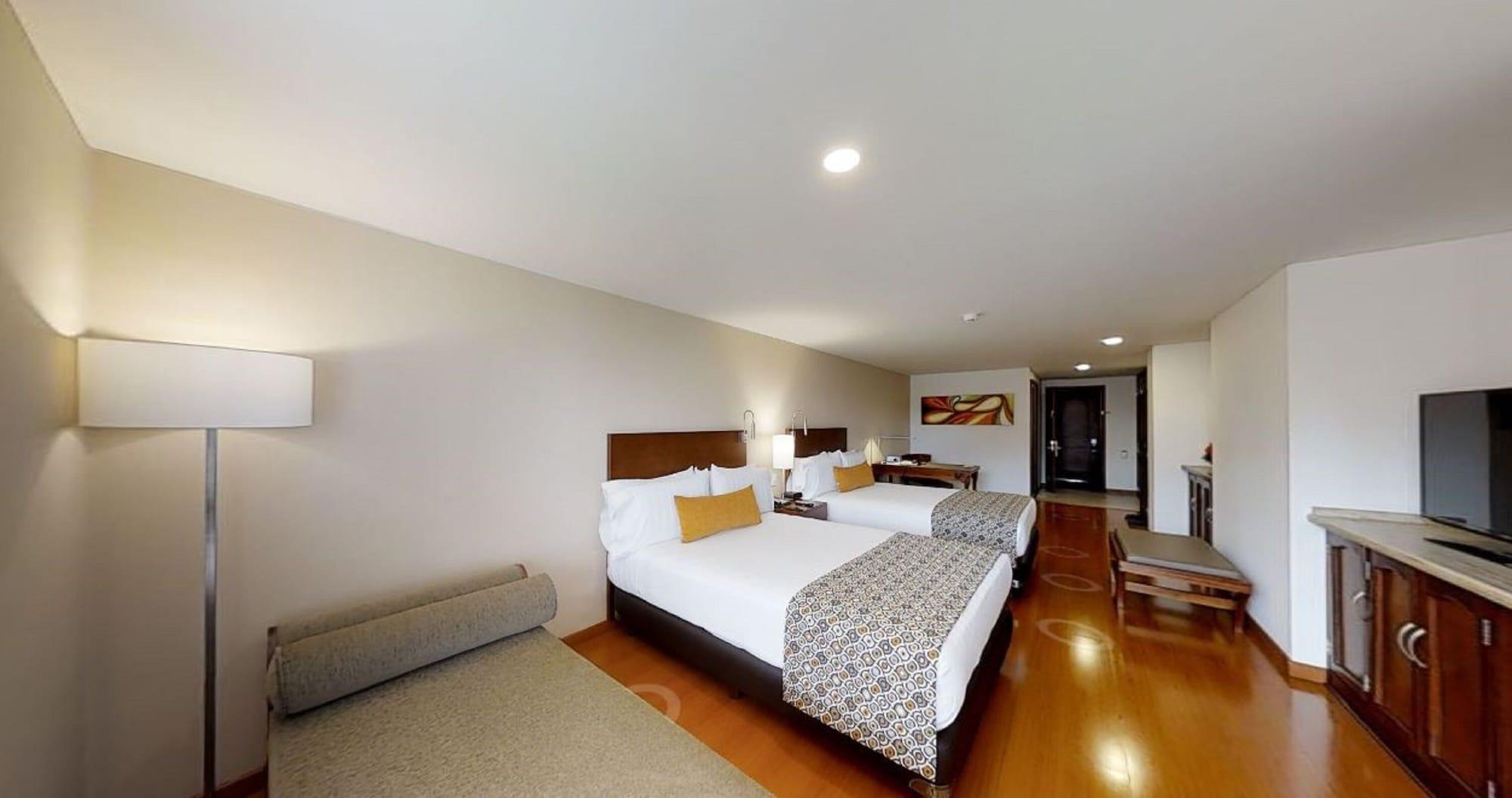 Hotel Estelar Suites Jones Богота Экстерьер фото