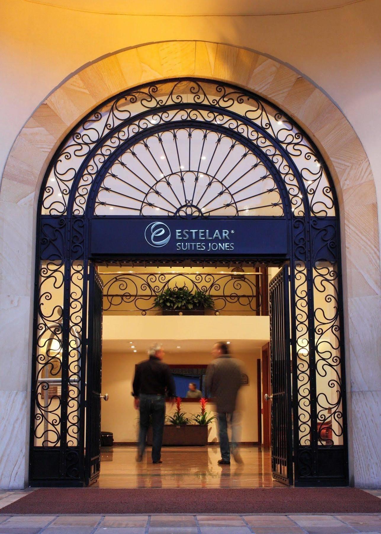 Hotel Estelar Suites Jones Богота Экстерьер фото